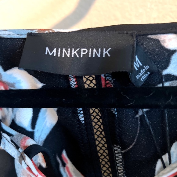 3/$30 🌸 NWT - MINKPINK 'Keep Blooming' floral smock dress, Medium - Picture 6 of 6